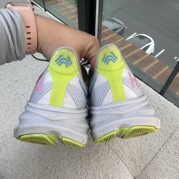 Hoka One One Clifton 9 Women's  Running Shoes (NIB) GLLS Gull / Sea Ice Size 8 - Picture 11 of 13